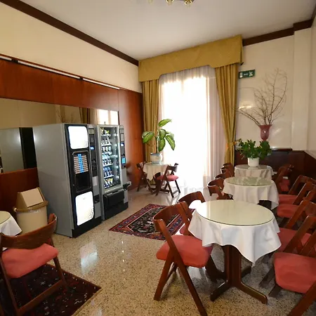 호텔 Hotel Residence