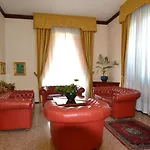 Hotel Residence 3* Парма