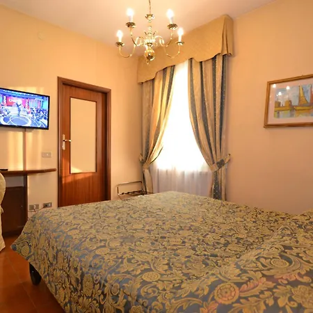 Hotell Hotel Residence